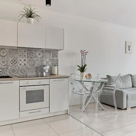 Sunny City-center - Zielna Street * Warschau