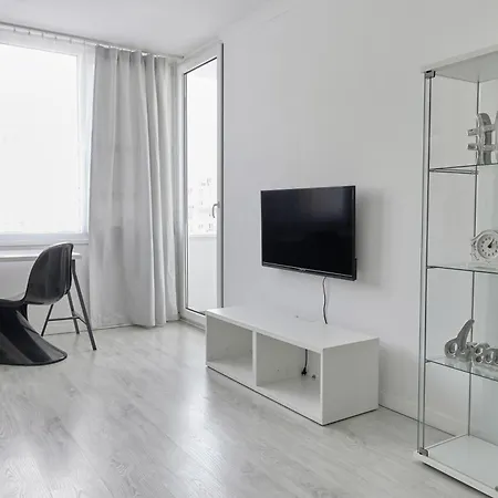 Daire Sunny City-center - Zielna Street Varşova