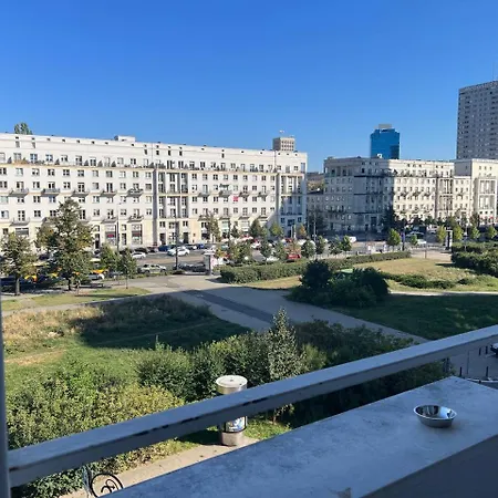 Sunny City-center - Zielna Street Daire Varşova
